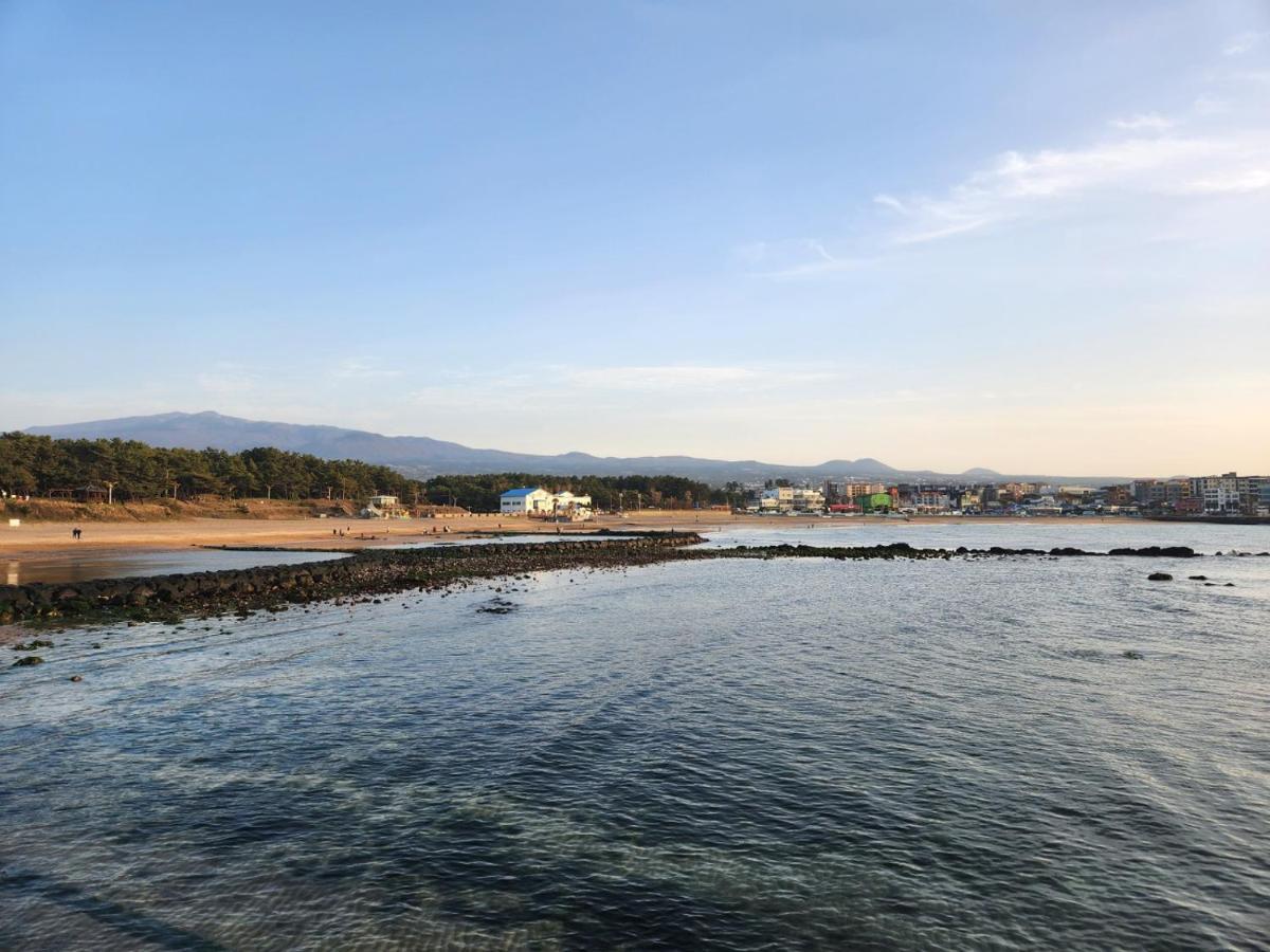 Jeju Ocean Family Hotel Екстериор снимка